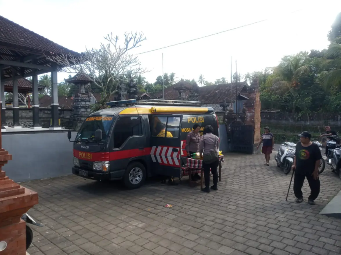 Penjualan Beras SPHP oleh Unit Binmas Polres Tabanan